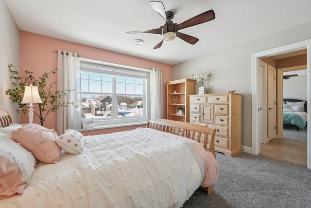 W137N6161 Weyer Farm COURT, Menomonee Falls, WI 53051