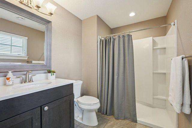 W137N6161 Weyer Farm COURT, Menomonee Falls, WI 53051