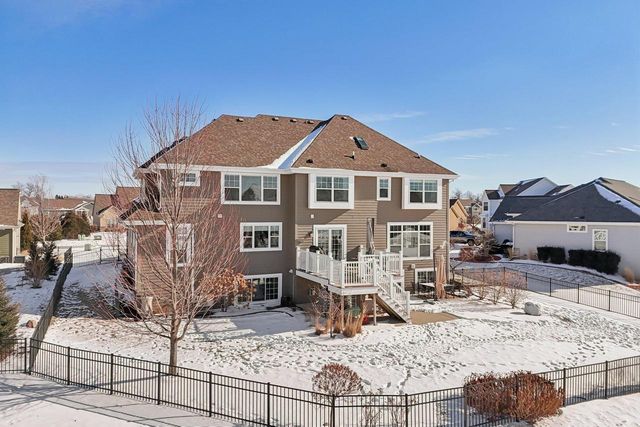 W137N6161 Weyer Farm COURT, Menomonee Falls, WI 53051