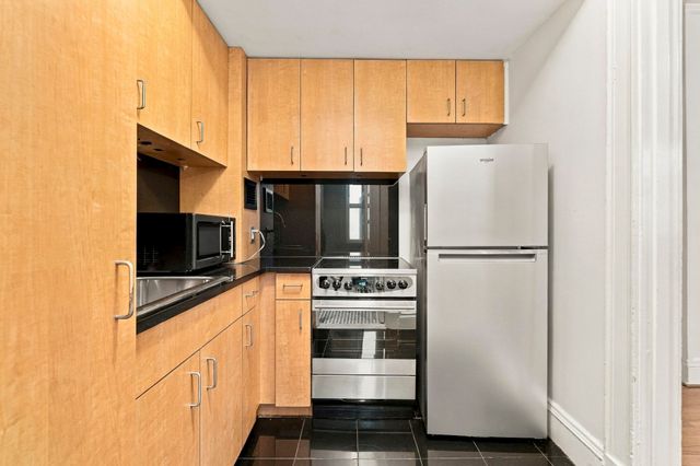 21 Beacon St 3D, Boston, MA 02108