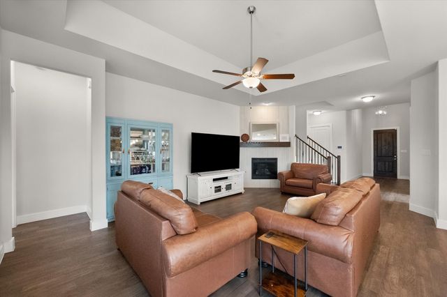 2705 Grainger Drive, Mansfield, TX 76063