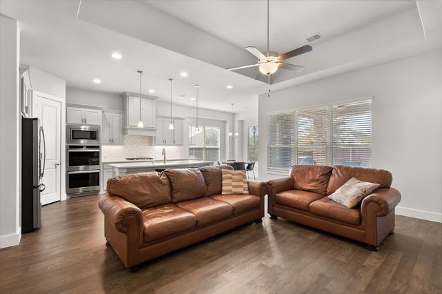2705 Grainger Drive, Mansfield, TX 76063