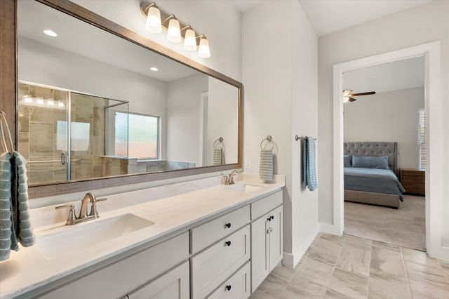 2705 Grainger Drive, Mansfield, TX 76063