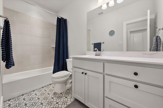 2705 Grainger Drive, Mansfield, TX 76063