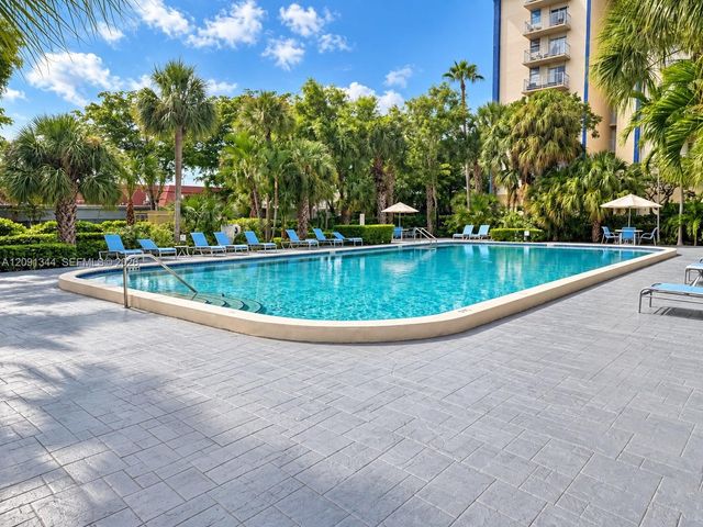 4550 NW 9th Street 901E, Miami, FL 33126