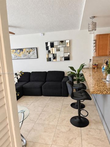 4550 NW 9th Street 901E, Miami, FL 33126