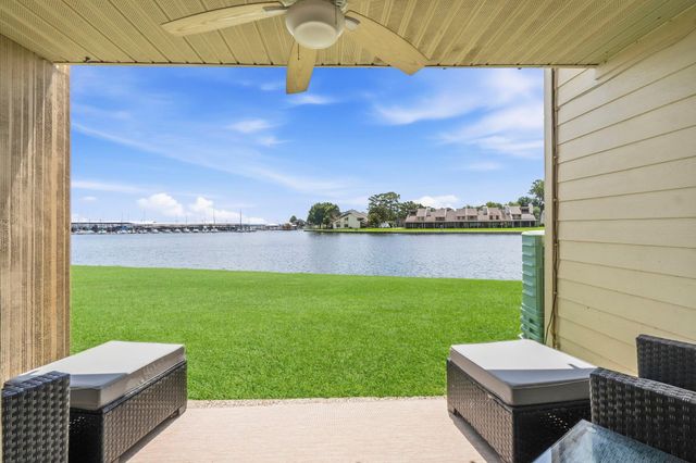 12600 Melville Drive 102A, Montgomery, TX 77356