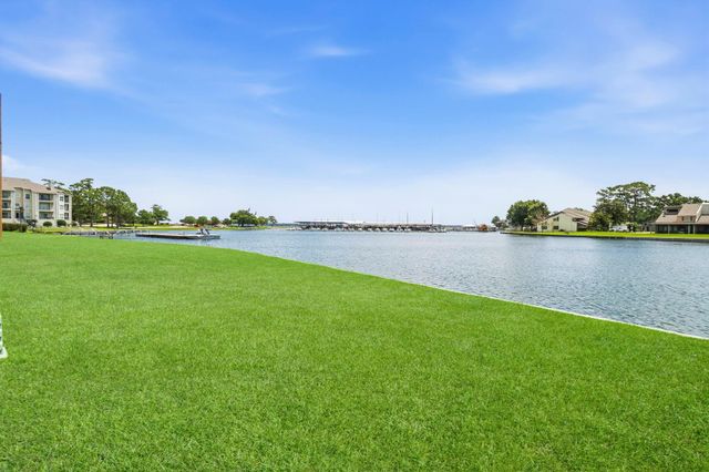 12600 Melville Drive 102A, Montgomery, TX 77356