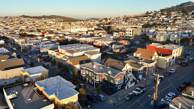 42 Farragut, San Francisco, CA 94112