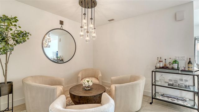 635 S ORANGE AVENUE 301, Sarasota, FL 34236