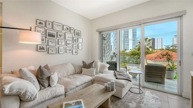 635 S ORANGE AVENUE 301, Sarasota, FL 34236