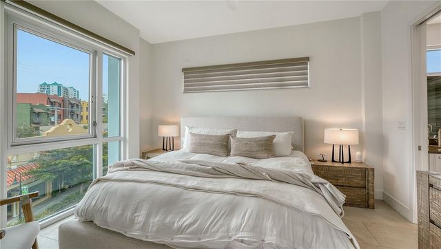 635 S ORANGE AVENUE 301, Sarasota, FL 34236