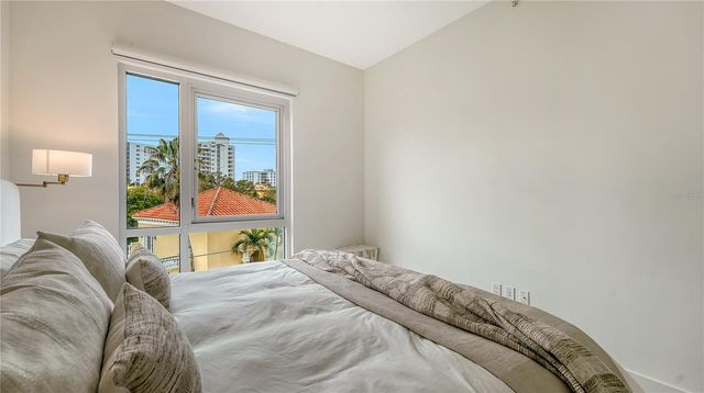 635 S ORANGE AVENUE 301, Sarasota, FL 34236