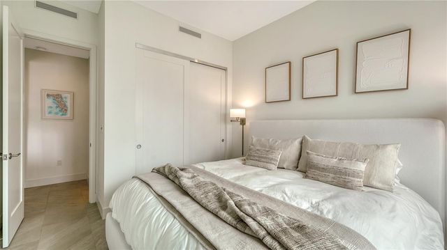 635 S ORANGE AVENUE 301, Sarasota, FL 34236