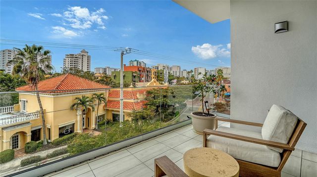 635 S ORANGE AVENUE 301, Sarasota, FL 34236