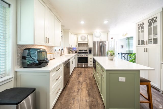2970 N 300 E, North Ogden, UT 84414