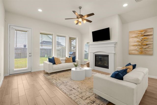 21206 Bridle Rose Trail, Tomball, TX 77377