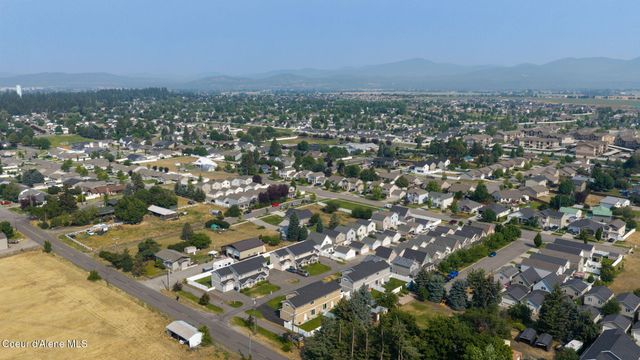 2077 N Travis LN, Post Falls, ID 83854