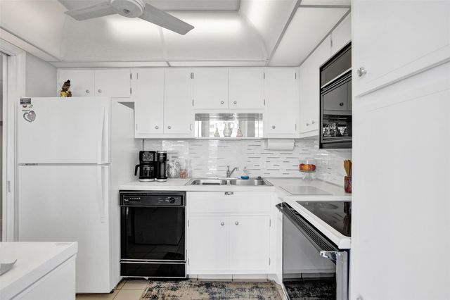 201 N Ocean Blvd 603, Pompano Beach, FL 33062