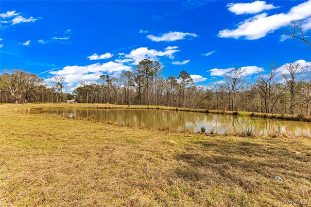 152 Creek View Drive, Wetumpka, AL 36092