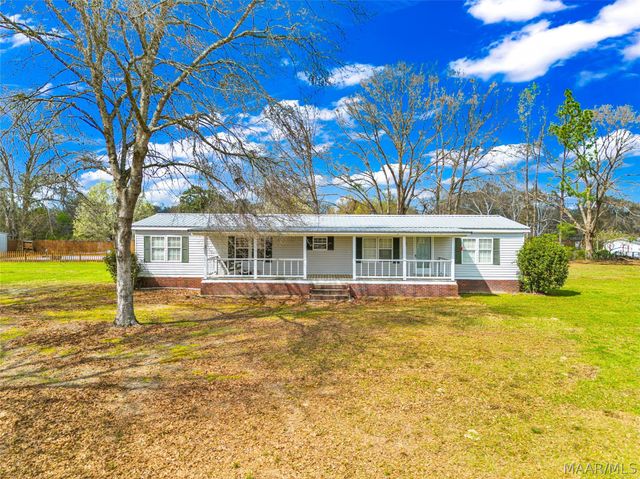 152 Creek View Drive, Wetumpka, AL 36092