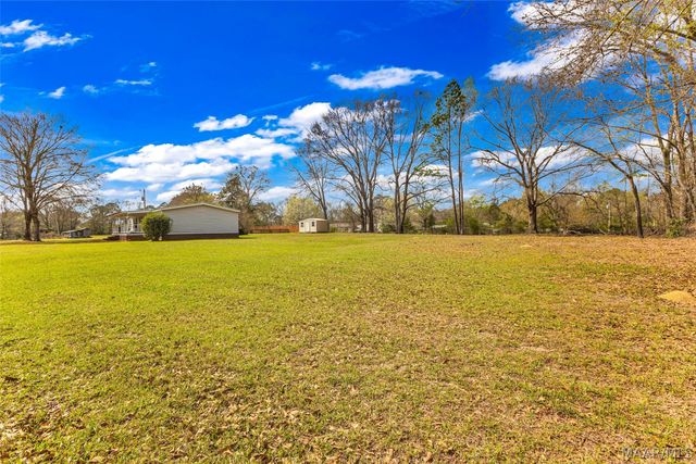 152 Creek View Drive, Wetumpka, AL 36092