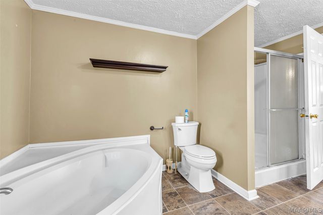 152 Creek View Drive, Wetumpka, AL 36092