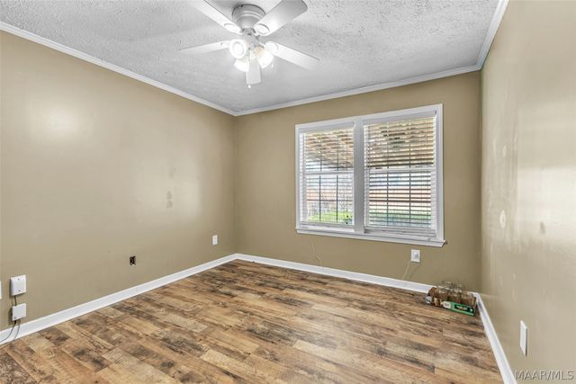 152 Creek View Drive, Wetumpka, AL 36092