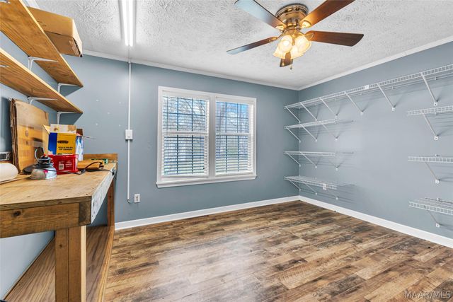 152 Creek View Drive, Wetumpka, AL 36092