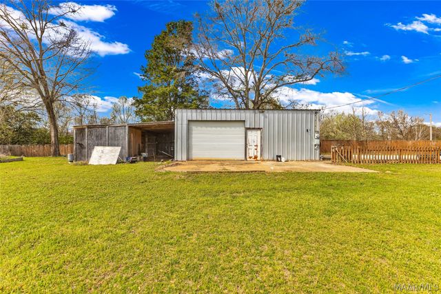 152 Creek View Drive, Wetumpka, AL 36092