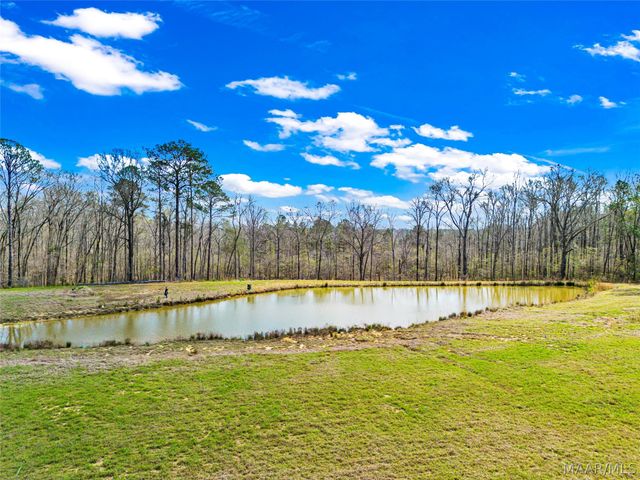 152 Creek View Drive, Wetumpka, AL 36092