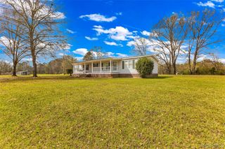 152 Creek View Drive, Wetumpka, AL 36092