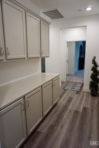 14615 Bromshire Street, Bakersfield, CA 93311