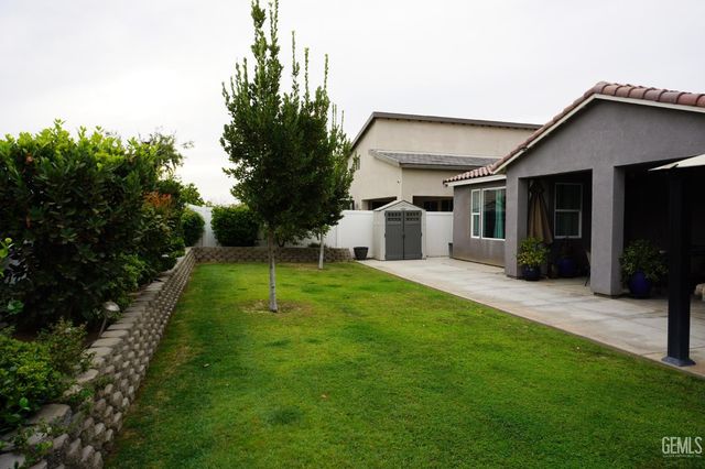 14615 Bromshire Street, Bakersfield, CA 93311