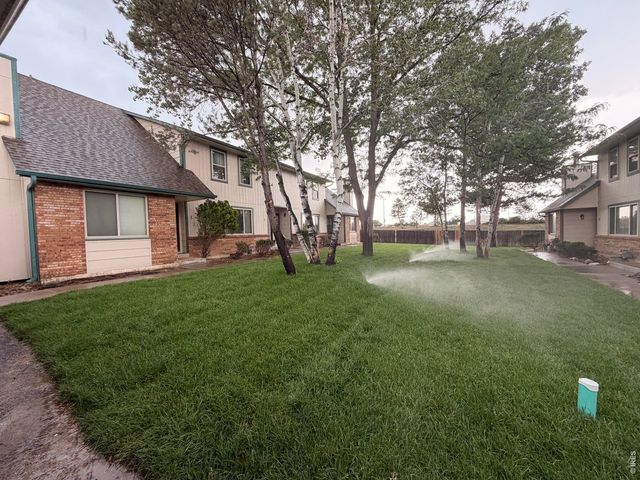 915 44th Ave Ct 2, Greeley, CO 80634