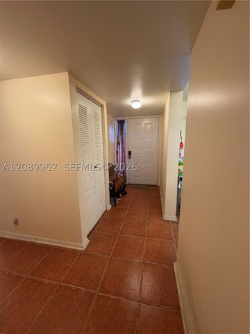 8020 Hampton Blvd 401, North Lauderdale, FL 33068