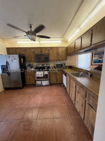 8020 Hampton Blvd 401, North Lauderdale, FL 33068