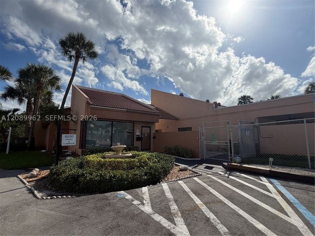 8020 Hampton Blvd 401, North Lauderdale, FL 33068