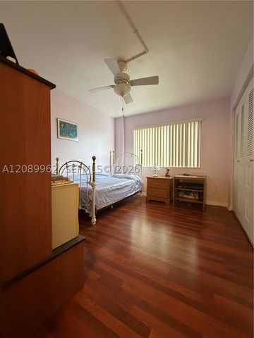 8020 Hampton Blvd 401, North Lauderdale, FL 33068