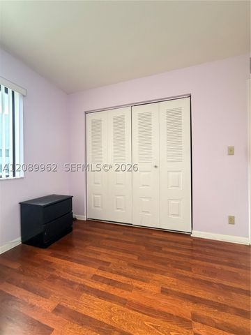 8020 Hampton Blvd 401, North Lauderdale, FL 33068
