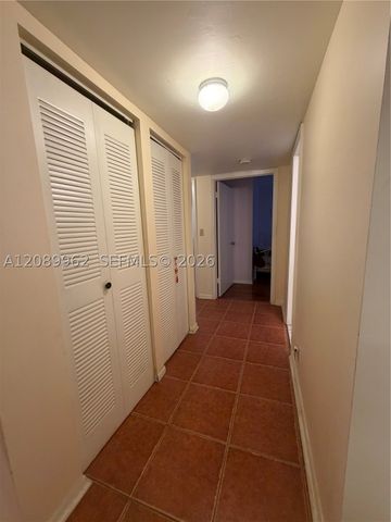 8020 Hampton Blvd 401, North Lauderdale, FL 33068