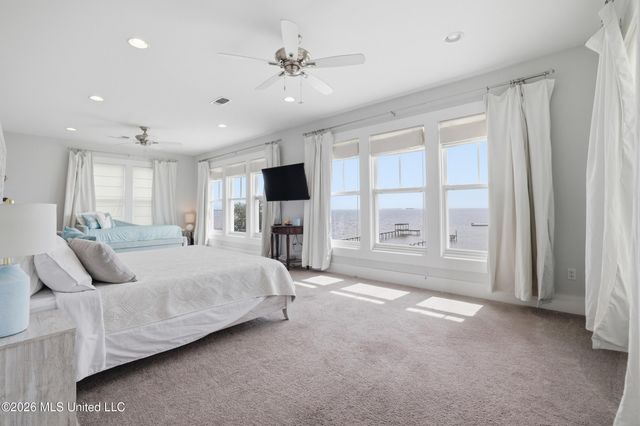 4723 E Belle Fontaine Road, Ocean Springs, MS 39564