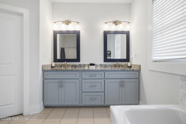 4723 E Belle Fontaine Road, Ocean Springs, MS 39564