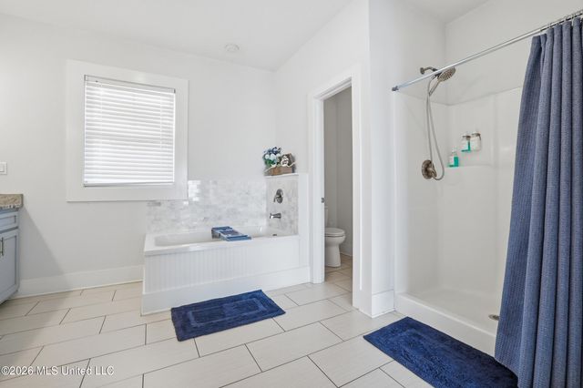 4723 E Belle Fontaine Road, Ocean Springs, MS 39564