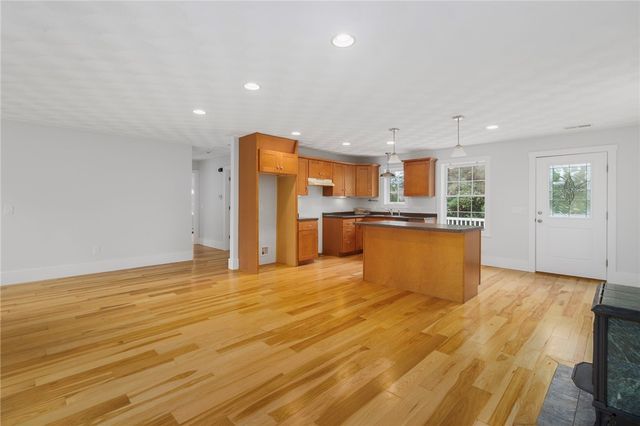 174 Ayrault Road, East Greenwich, RI 02818