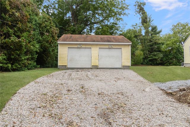 174 Ayrault Road, East Greenwich, RI 02818