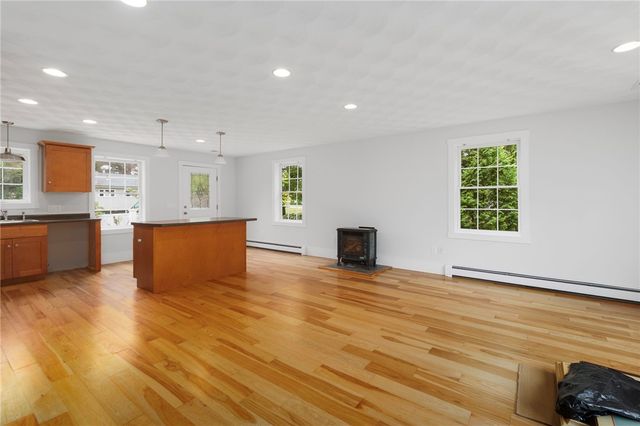 174 Ayrault Road, East Greenwich, RI 02818