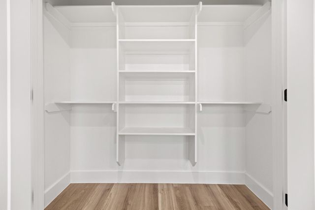 159 Molokini DR, Bastrop, TX 78602