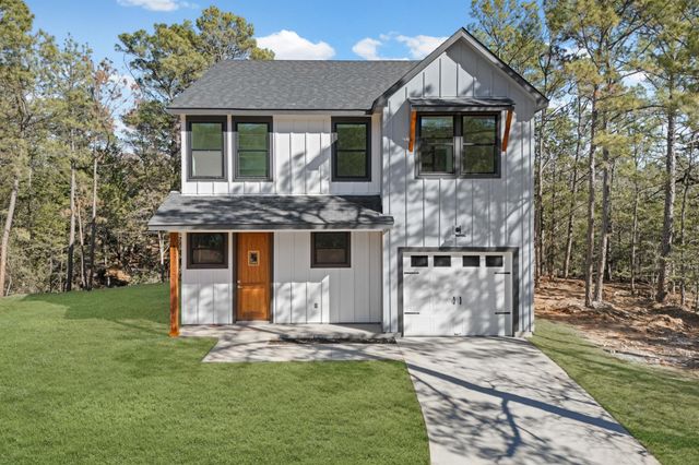 159 Molokini DR, Bastrop, TX 78602