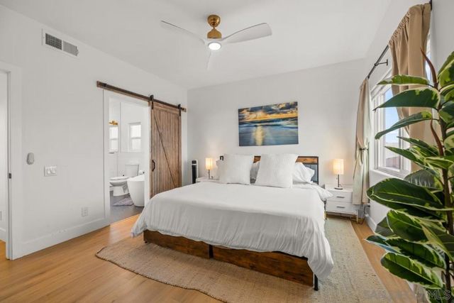 727 Ostend Ct, San Diego, CA 92109